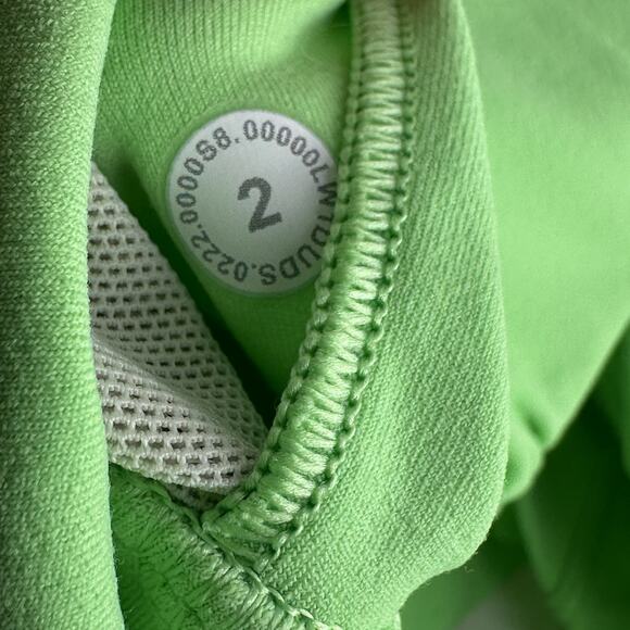 Lululemon Green Align Cropped Bra Tank Top Size 2 - Picture 3 of 3